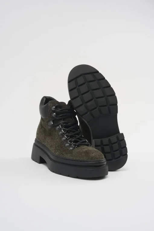 Cph262 Destructed Suede