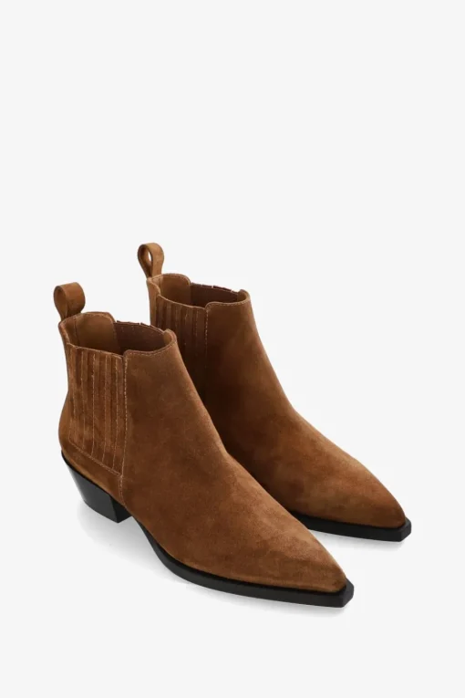 Cph244 Suede
